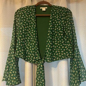 Urban Outfitters Green White Pattern Crop Front Tie Wrap Top Shirt Size US S P
